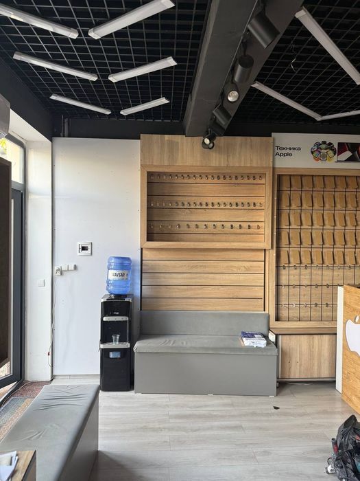 Telefon doʻkon mebel jihozlari