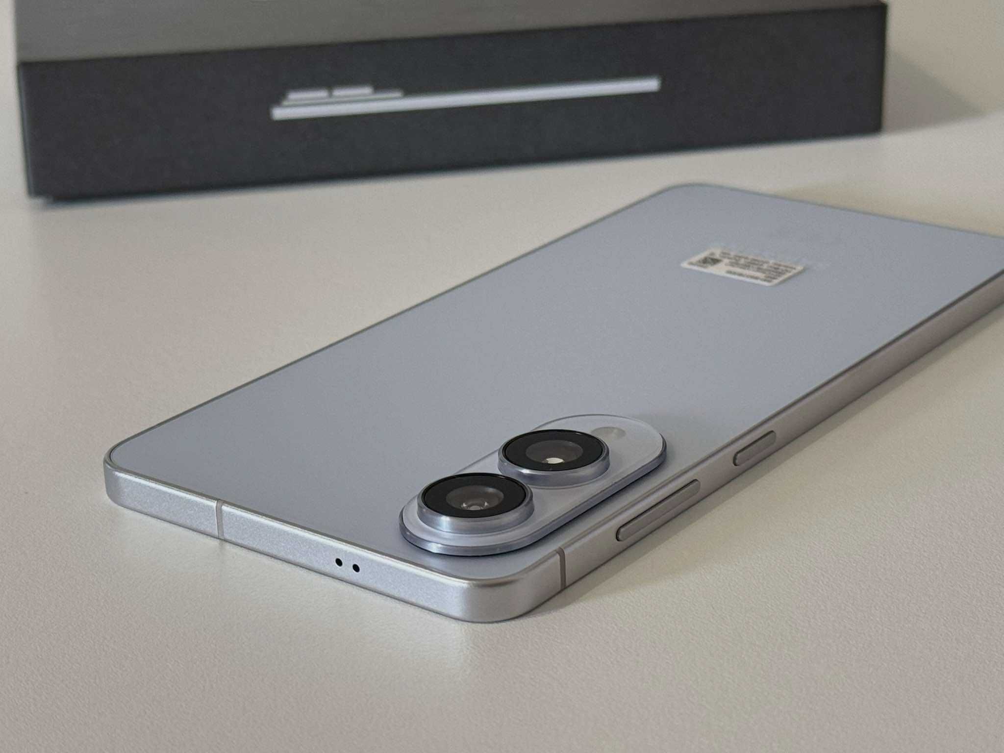 Бартер!Нов! Galaxy S25 Edge Titanium IceBlue (Син) Най-тънкият!