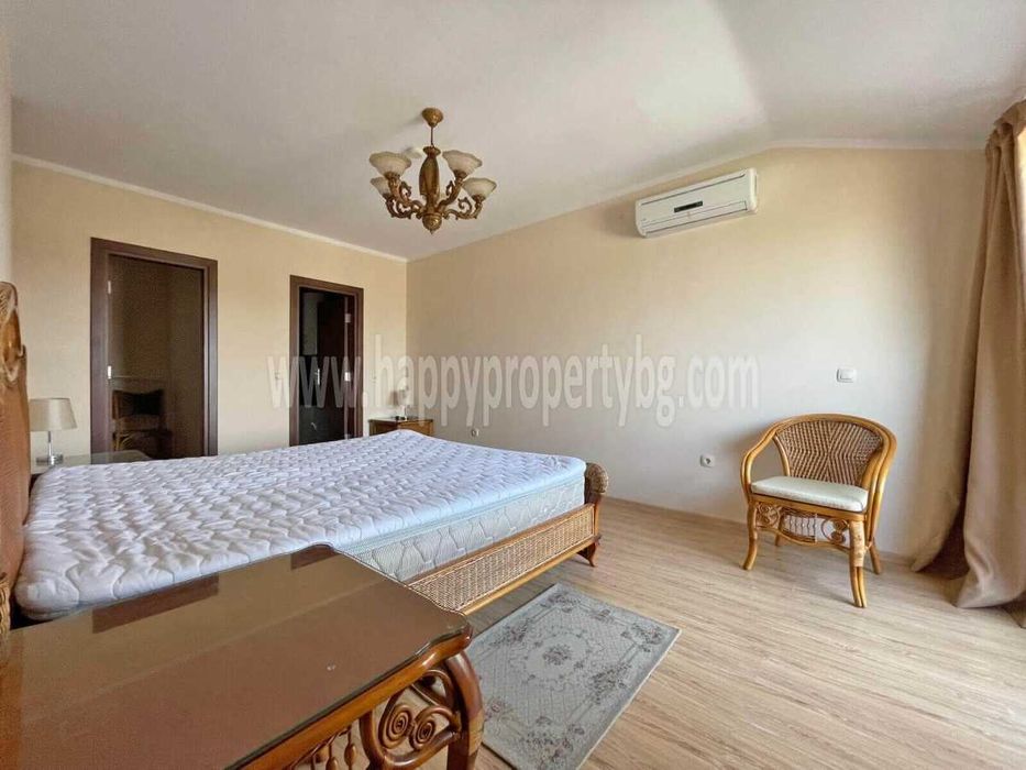 Продава се Двустаен апартамент в Несебър - 90 кв.м за 1333 €/кв.м - Снимка #9