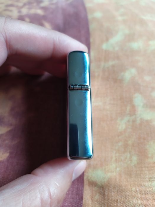 Оригинална бензинова запалка Zippo, нова!