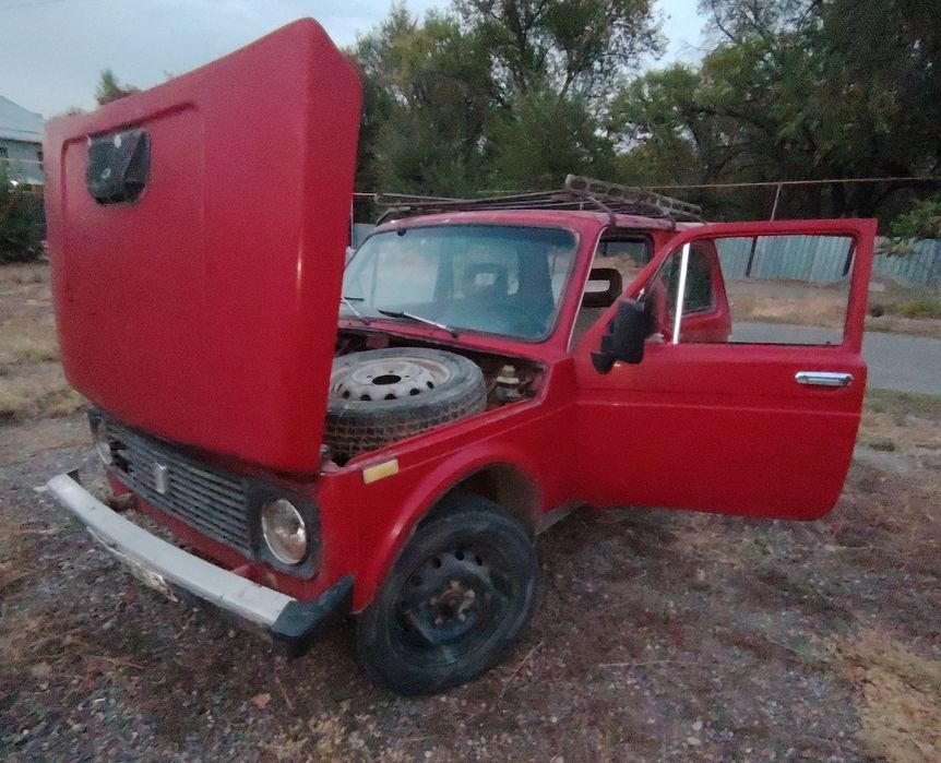 Продам Lada Ваз 2121 Нива
