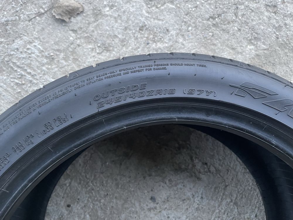 245/40ZR18 Falken Azenis FK510 Dot 4220