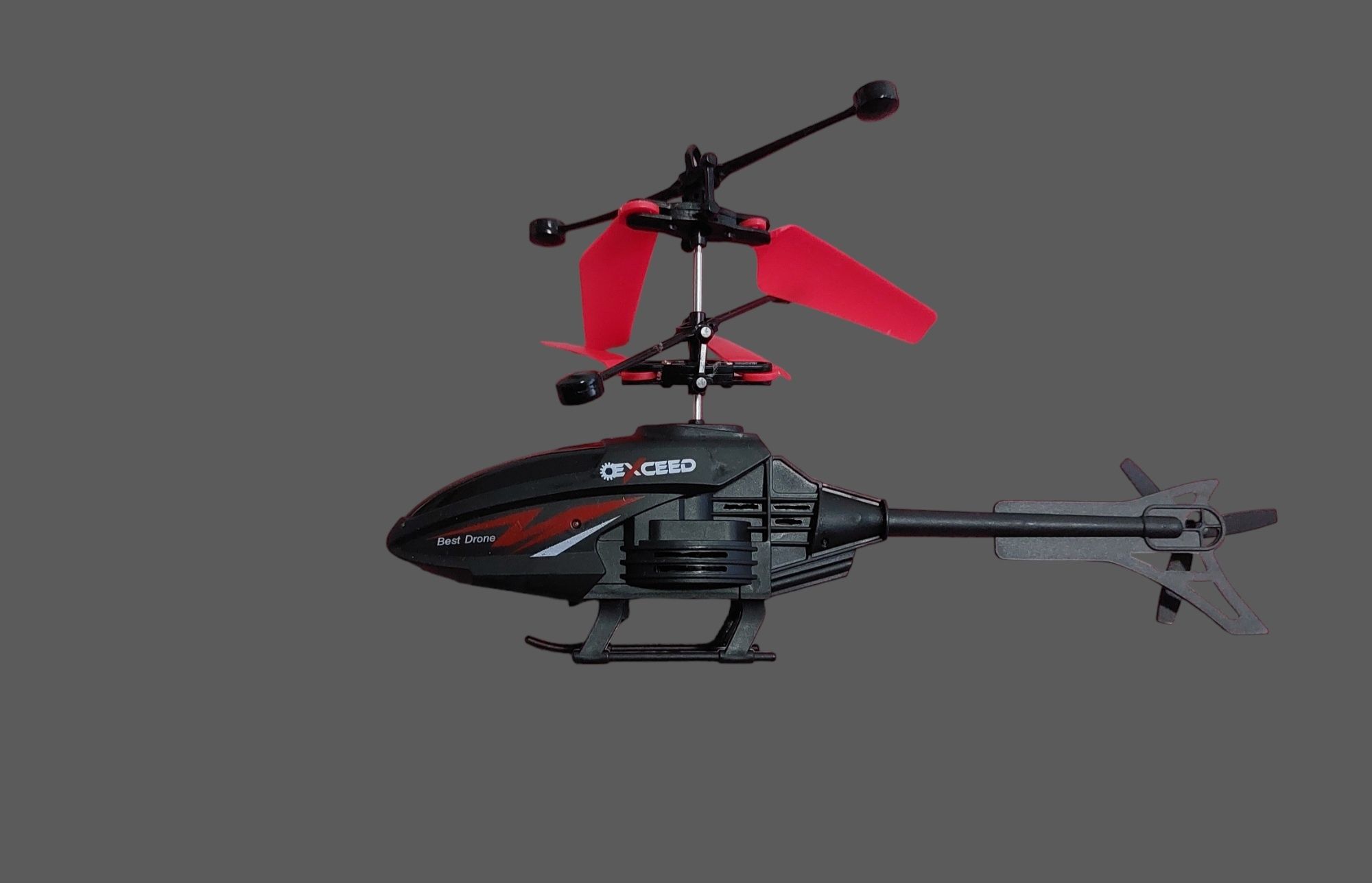 Хеликоптер акумулаторен с безжично управление и жестове