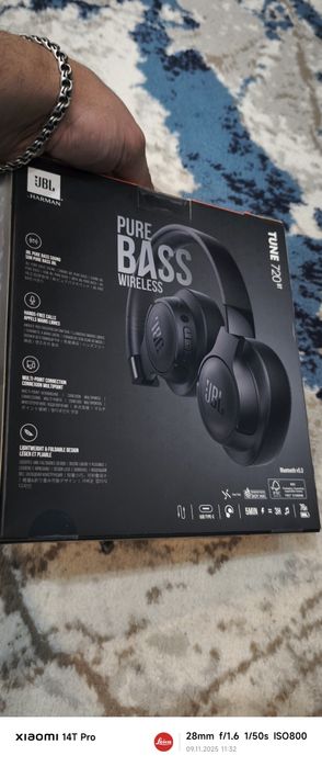 Срочно продам ОРИГИНАЛ наушник JBL TuneBT