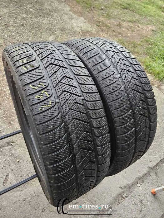 SET 2 Anvelope Iarna 235/55 R9 PIRELLI Scorpion Winter ELECT 101T