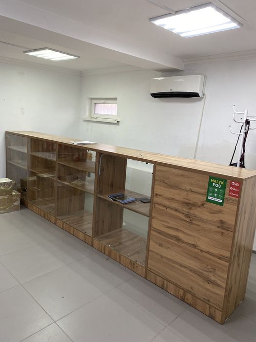 Продается ветрина размер 4/20-50