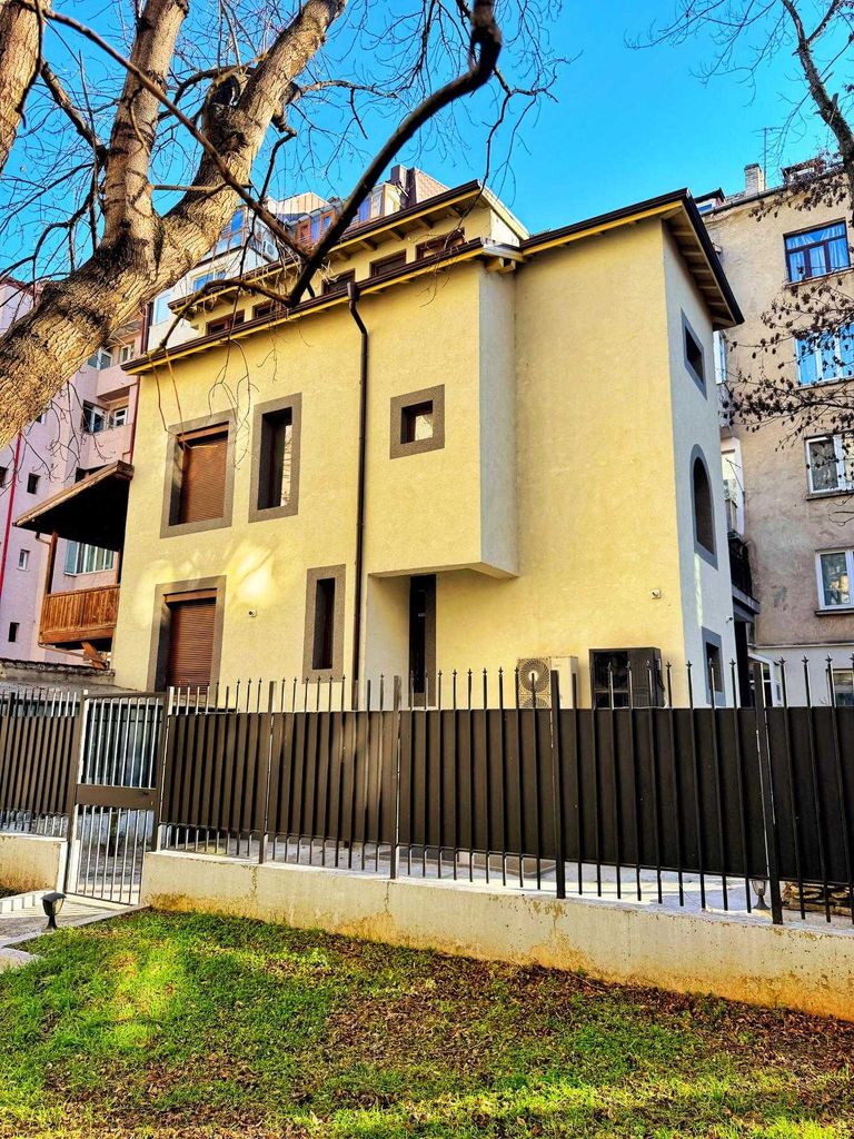 Дава се под наем Едностаен апартамент в София, Кръстова вада - 25 кв.м за 193.8 € - Снимка #9