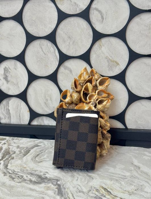 Luis Viton портфейл