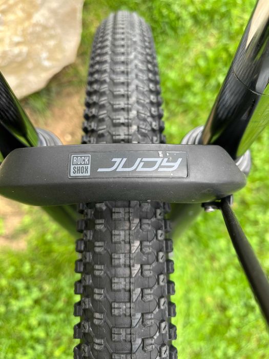 MTB Crescent Njord 27.5 cadru M cu furca RockShox