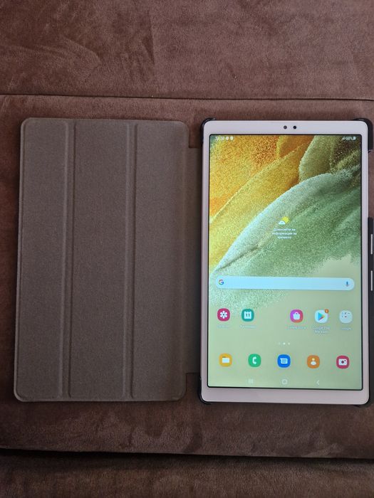 Таблет Samsung Galaxy Tab A7 Lite + кожен магнитен калъф
Galaxy Tab A7