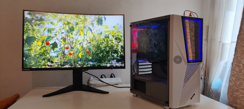 Asamblare PC-uri custom și reparații telefoane/pci