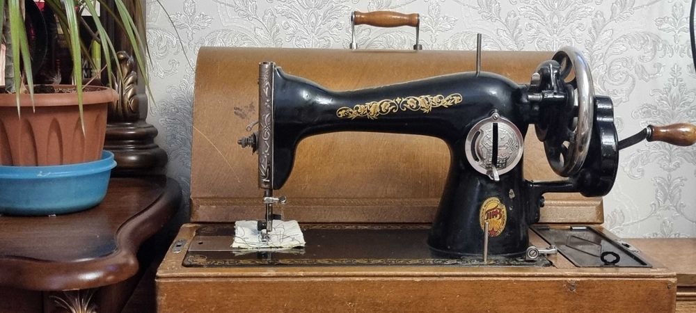 машинка швейная ручная СССР