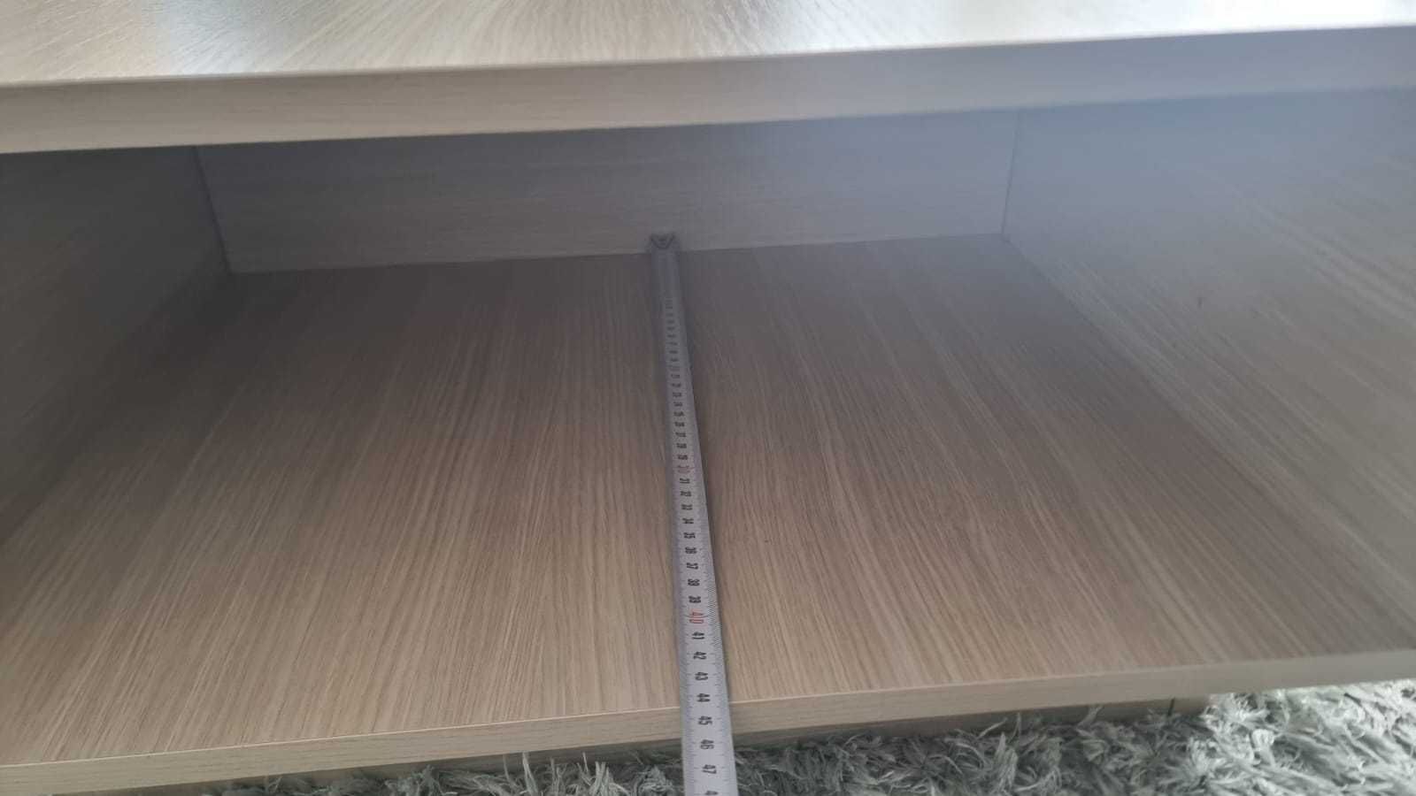 Masă de cafea din PAL melaminat – design modern, stare impecabilă