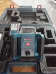 Nivela laser rotativa Bosch GRL 400H 2024