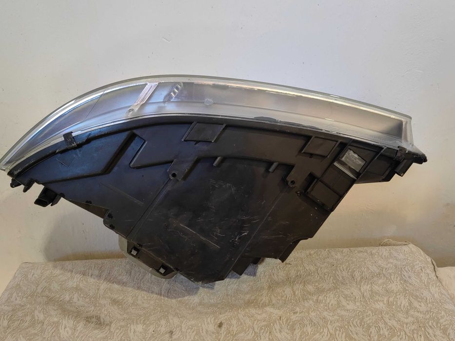 Фарове VW Transporter T5 / Фарове Транспортер Т5 Оригинални