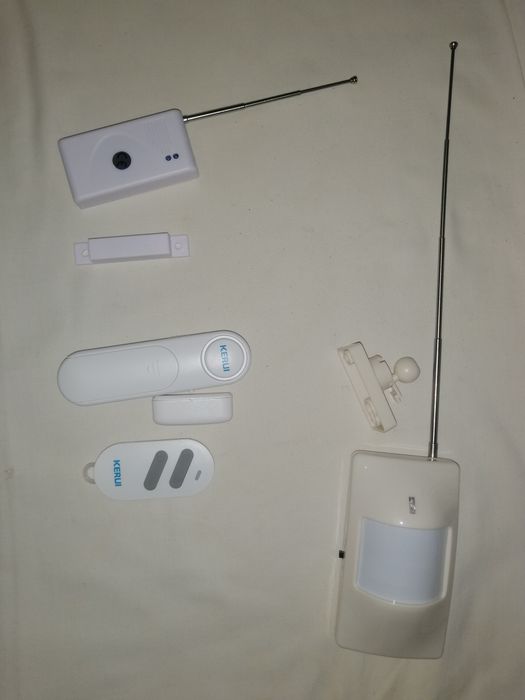 Мини батерийна аларма за врата или прозорец + датчици