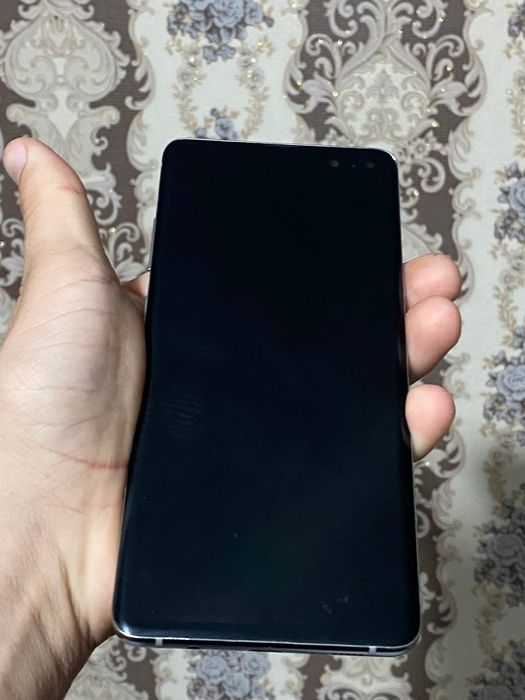 Samsung s10 5g naxt yoki iphonega obmen