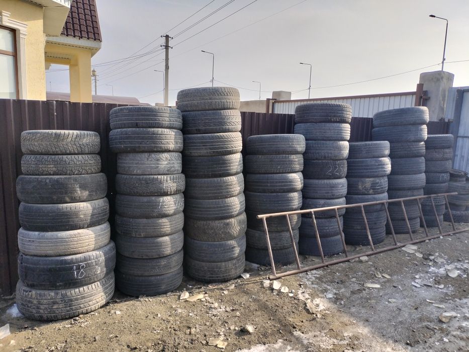 Покрышкалар сатылады.