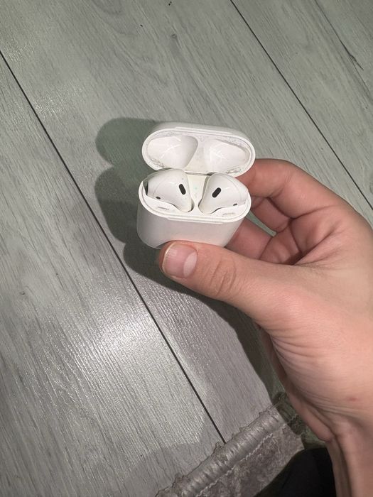 Аирподсы 1 поколнеия