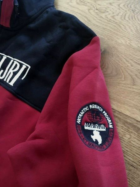 Napapijri дебел суичър размер L