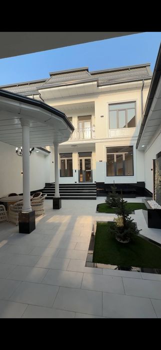 ОСТАЛСЯ ОДИН. Сергели Махаля "Хонобод" 3 сотки 6-комнатный 300м² 3х-э