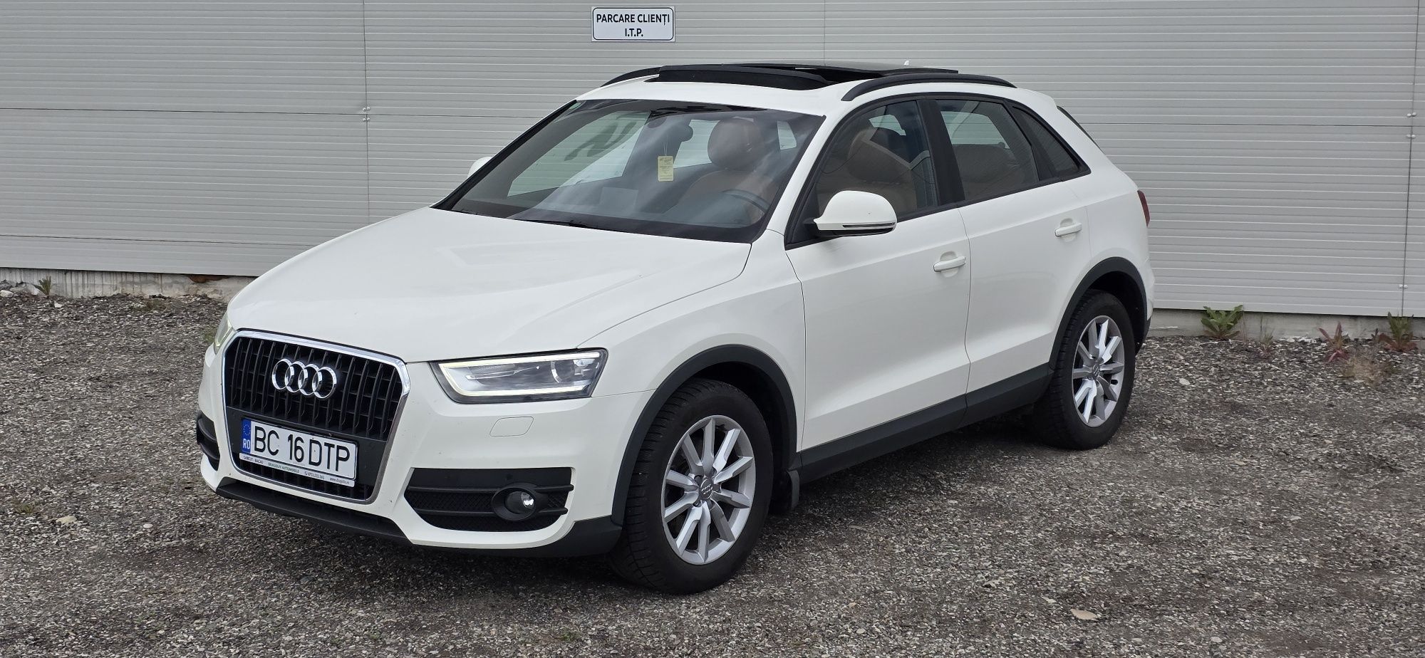 Audi Q3 quattro automata panoramica