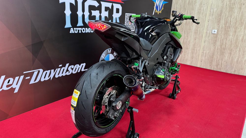 Kawasaki Z1000 Streetfighter 2015год