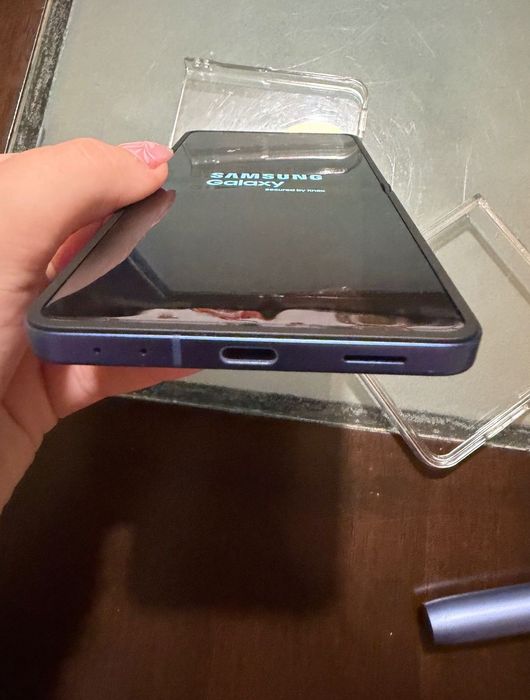 Samsung Galaxy Z Flip 7 256 GB