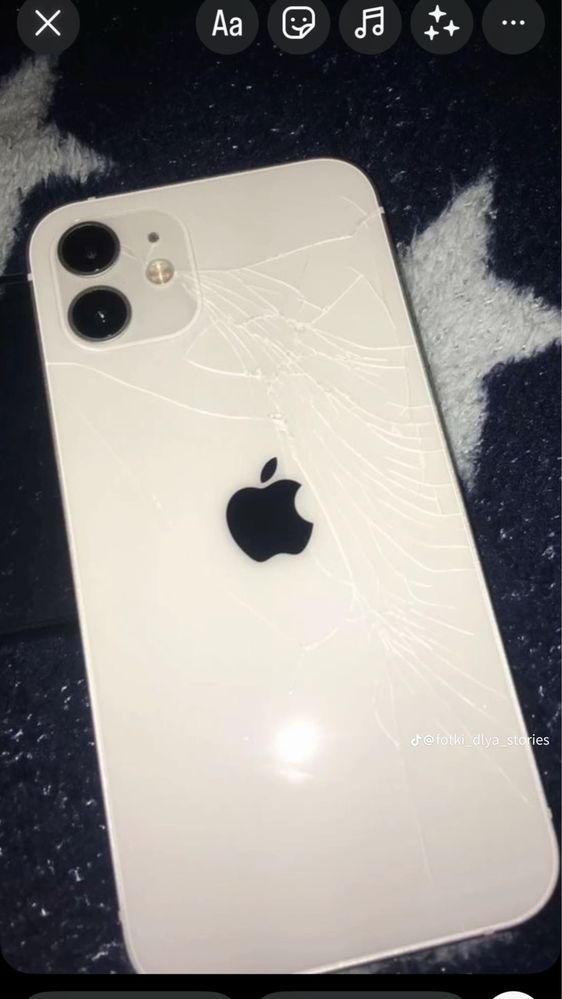 iPhone 12 продам