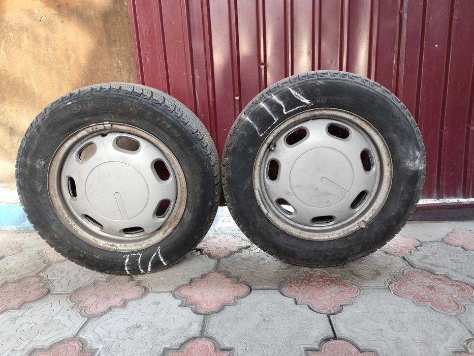 Титановые диски с шинами пассат r14