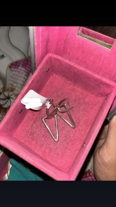 Продам серьги серебро