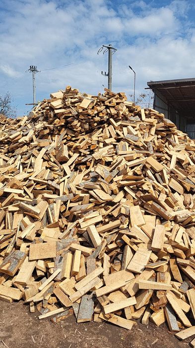 Bobcat bascula pamant vegetal nisip balastru