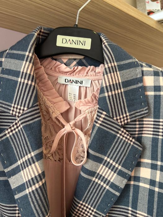 Дамски костюм Данини