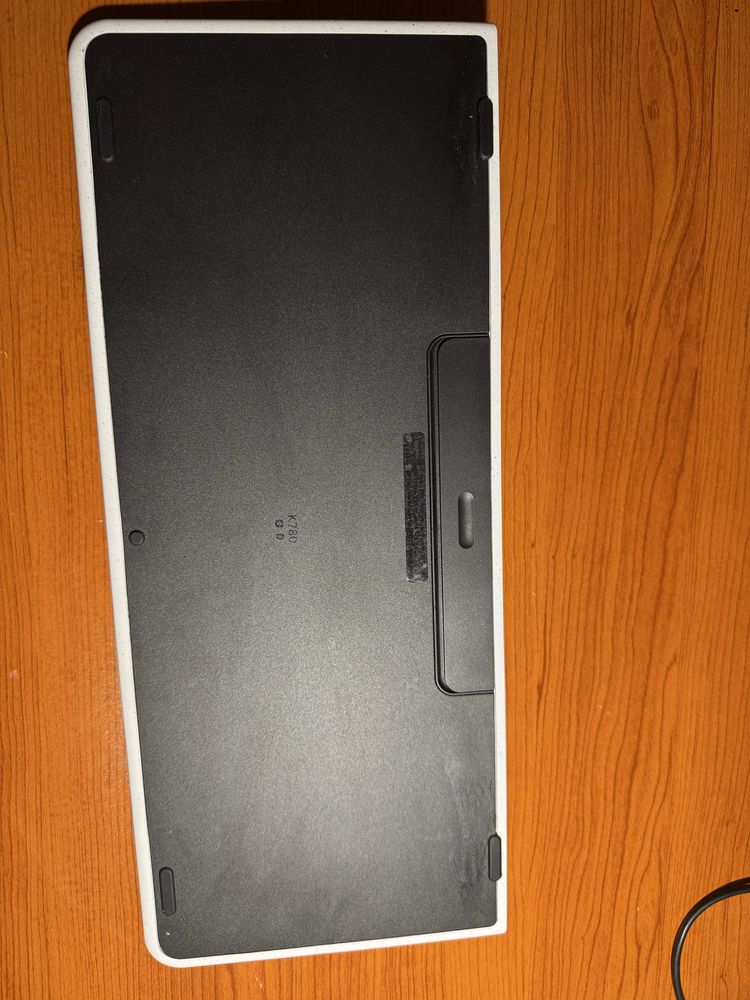 Logitech k780 клавиатура