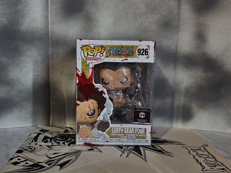 Различни аниме Funko Pop фигурки.