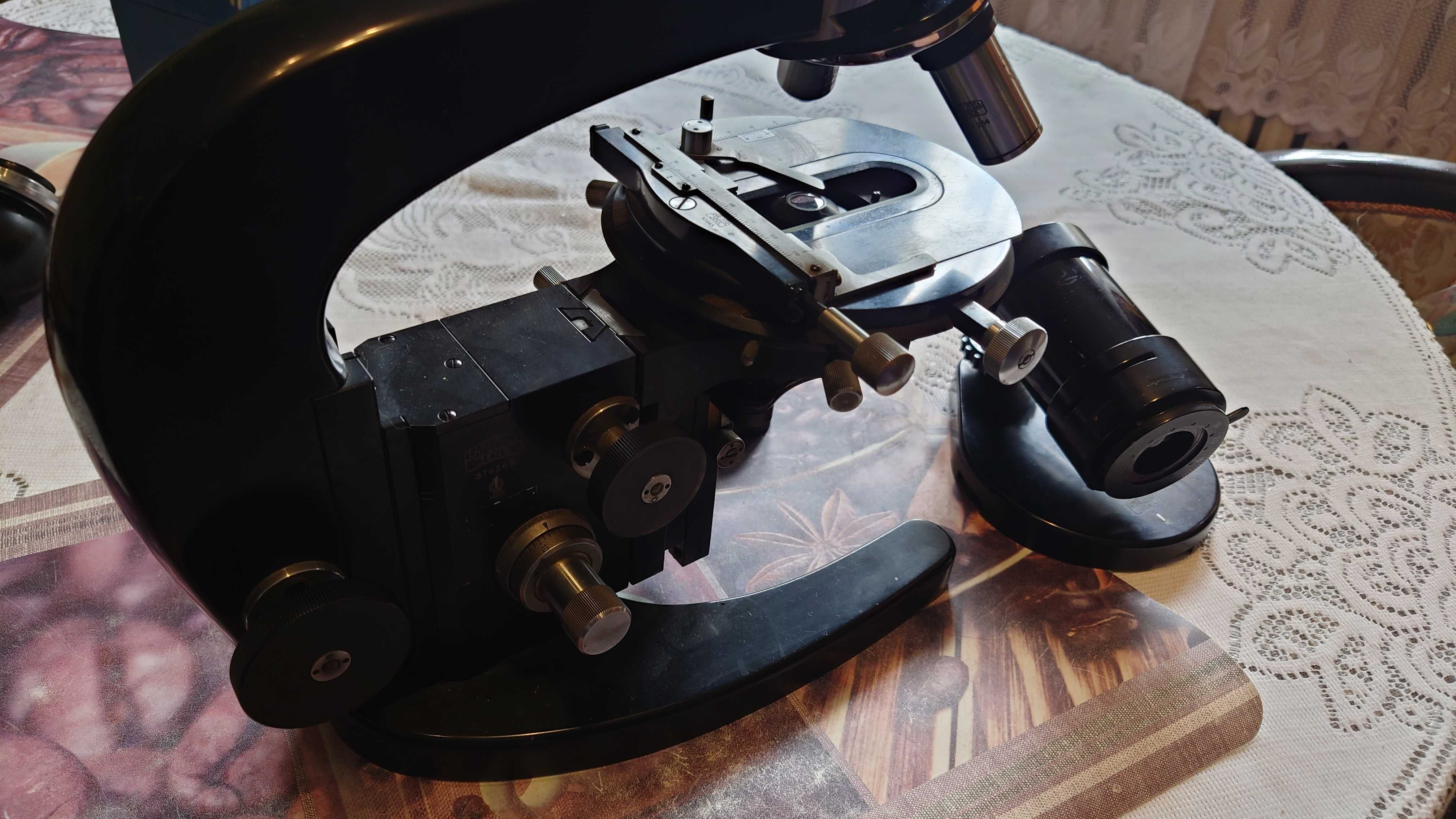 Бинокулярен микроскоп Carl Zeiss Jena