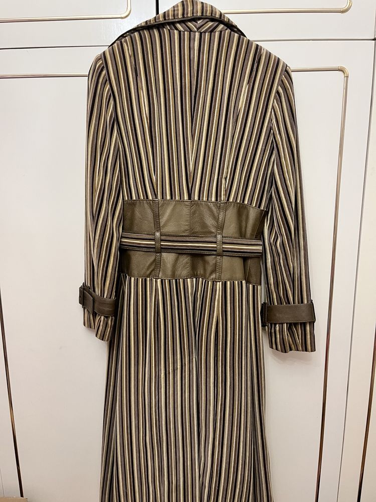 Палто за слаби жени с голям бюст, на Лифтерова дизайн.