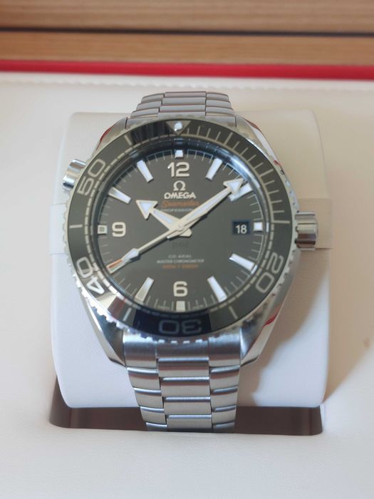 OMEGA Seamaster Planet Ocean 43,5мм Diver/Master Chronometer