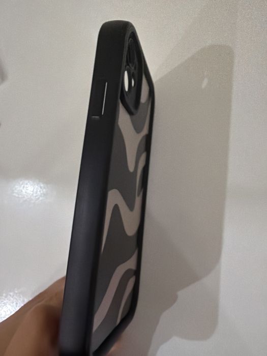 Калъф за iphone 11 чисто нов!