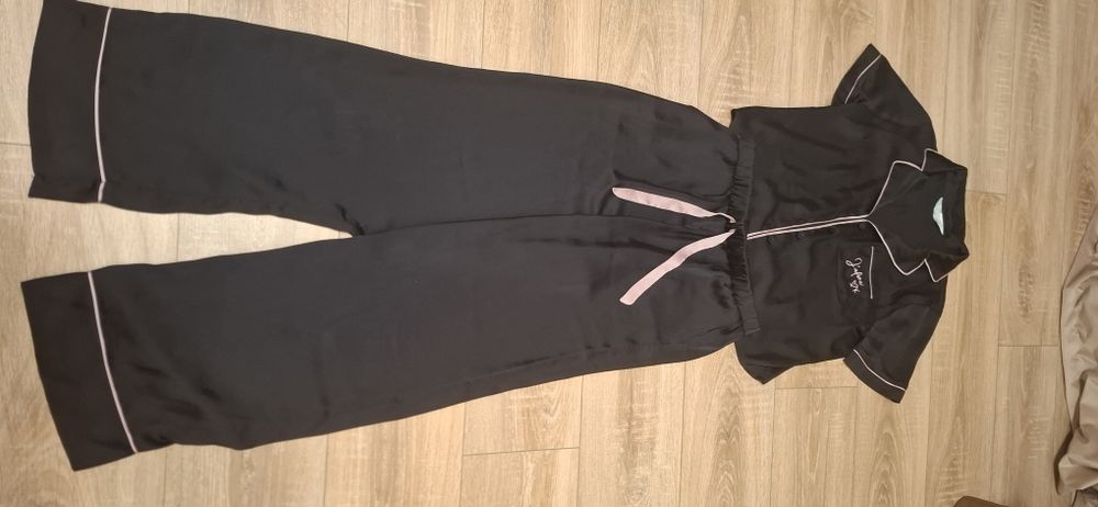 Pijama Primark neagra