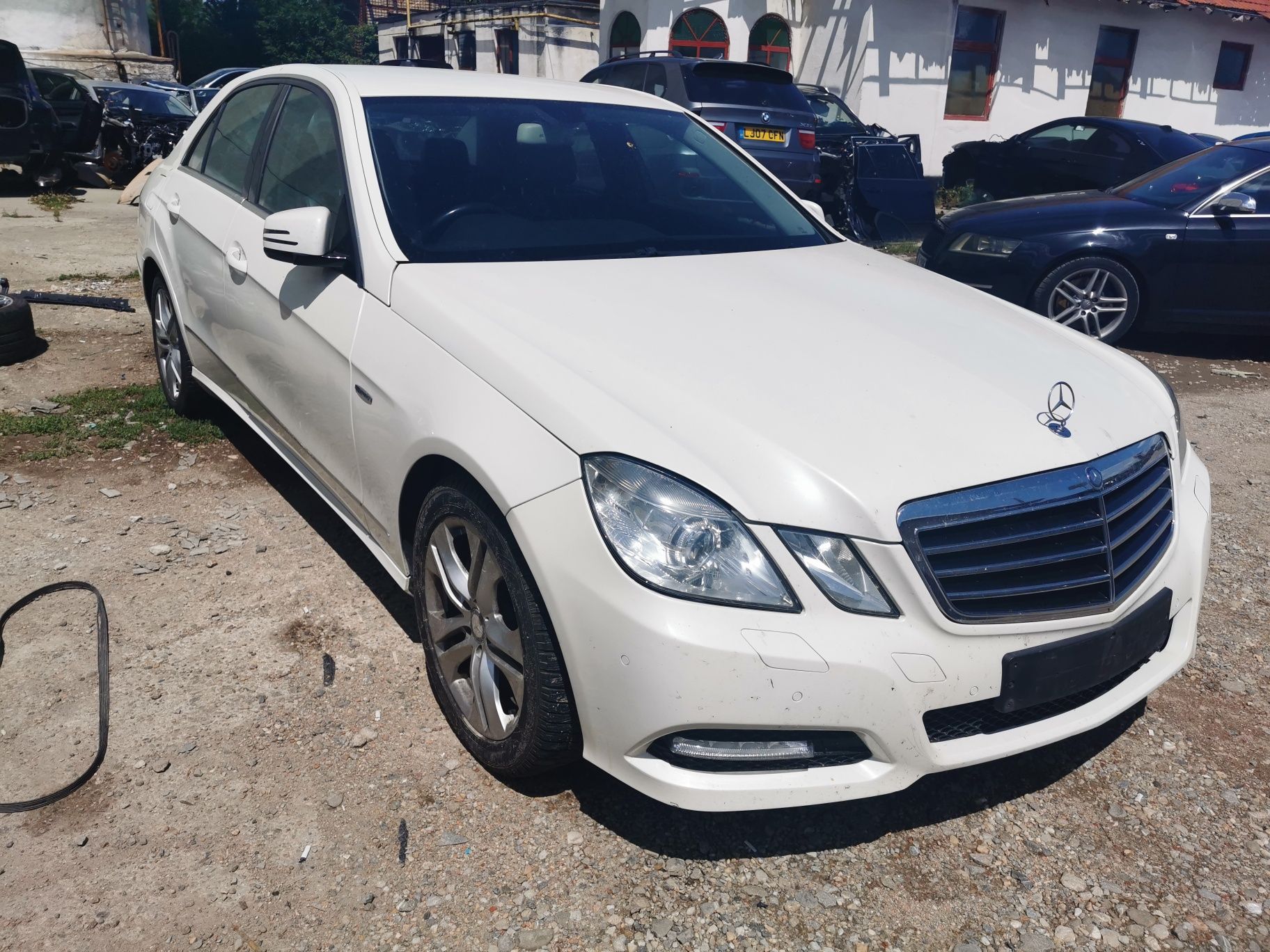 Dezmembrez mercedes e class w 212/dezmembrez mercedes/w212