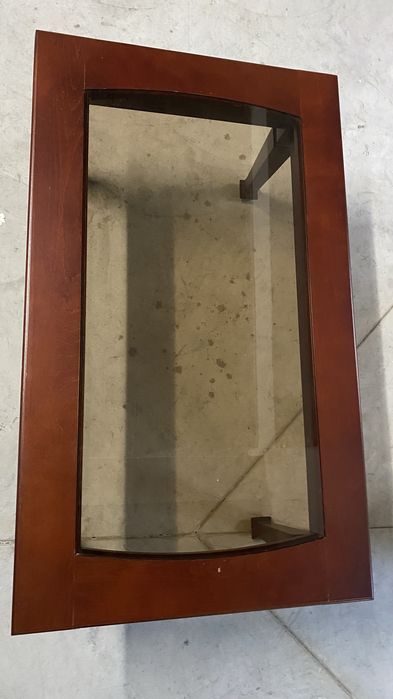 Masuta lemn masiv +sticla fumurie