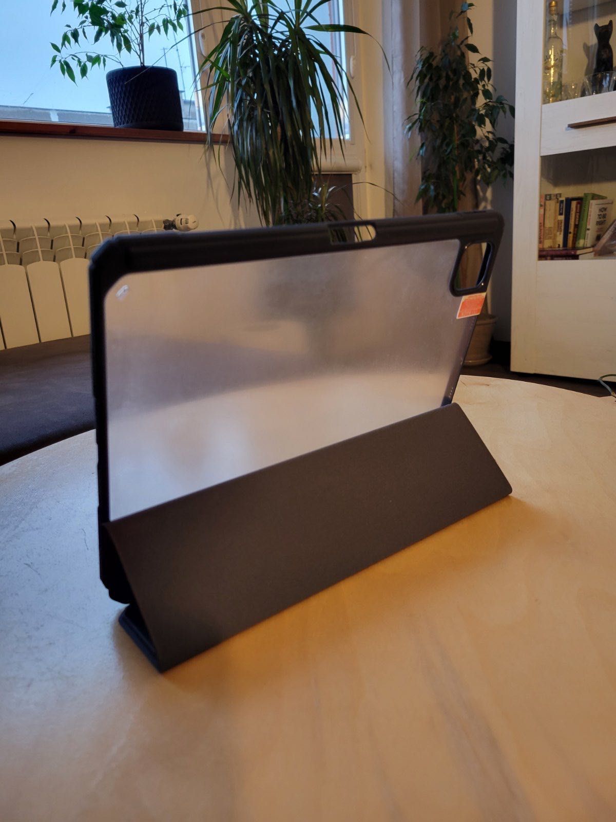Чисто Нов Калъф за таблет case iPad Pro 11"