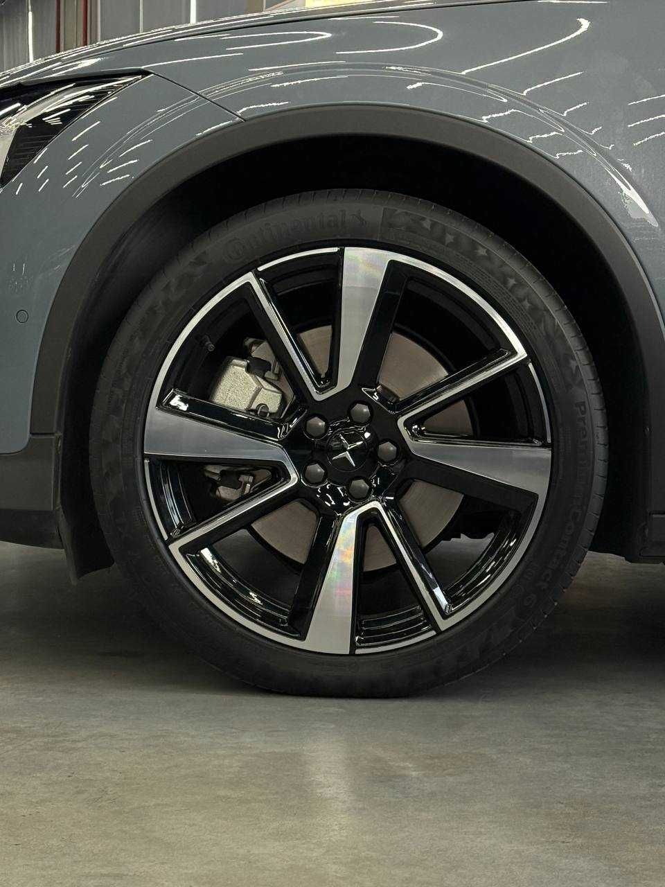 Volvo Polestar 2 Pilot pack