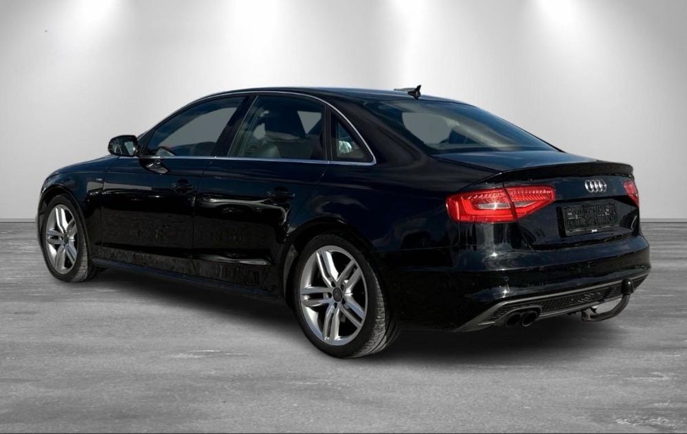 Audi A4 3xS-Line 2014 2.0 Tdi 150 CP - Full Led … Km reali