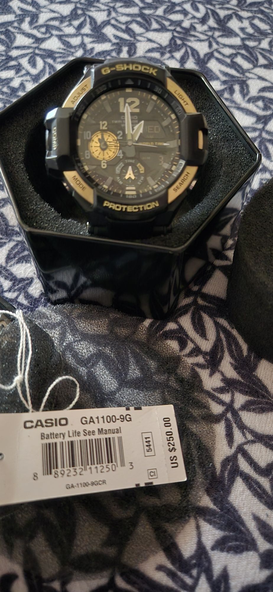 CASIO G-SHOCK GA1100-9G много запазен