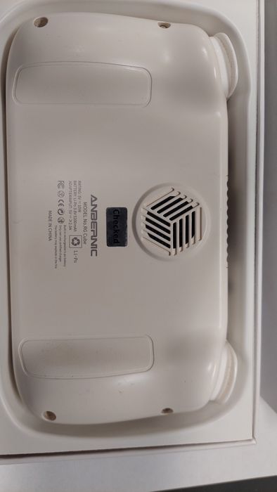 Игрова Конзола Anbernic RG cube