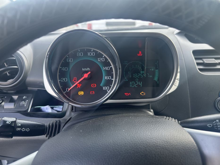 Спарк 2019 год выпуска