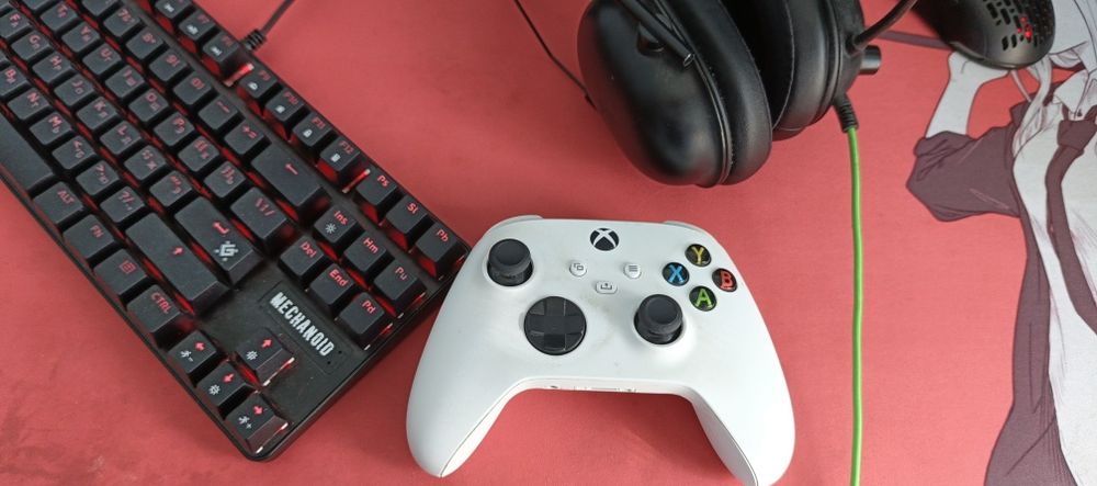Xbox series  джойстик