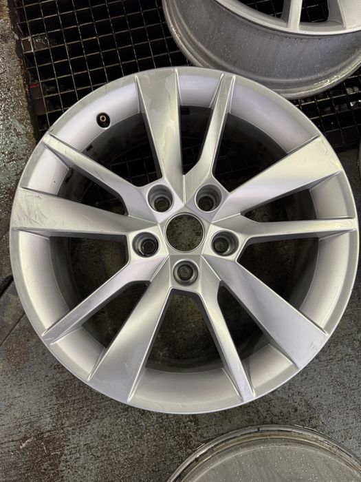 5 Jante Skoda 17” 5x112, 5E0601025/ 5E0 601 025, ET49